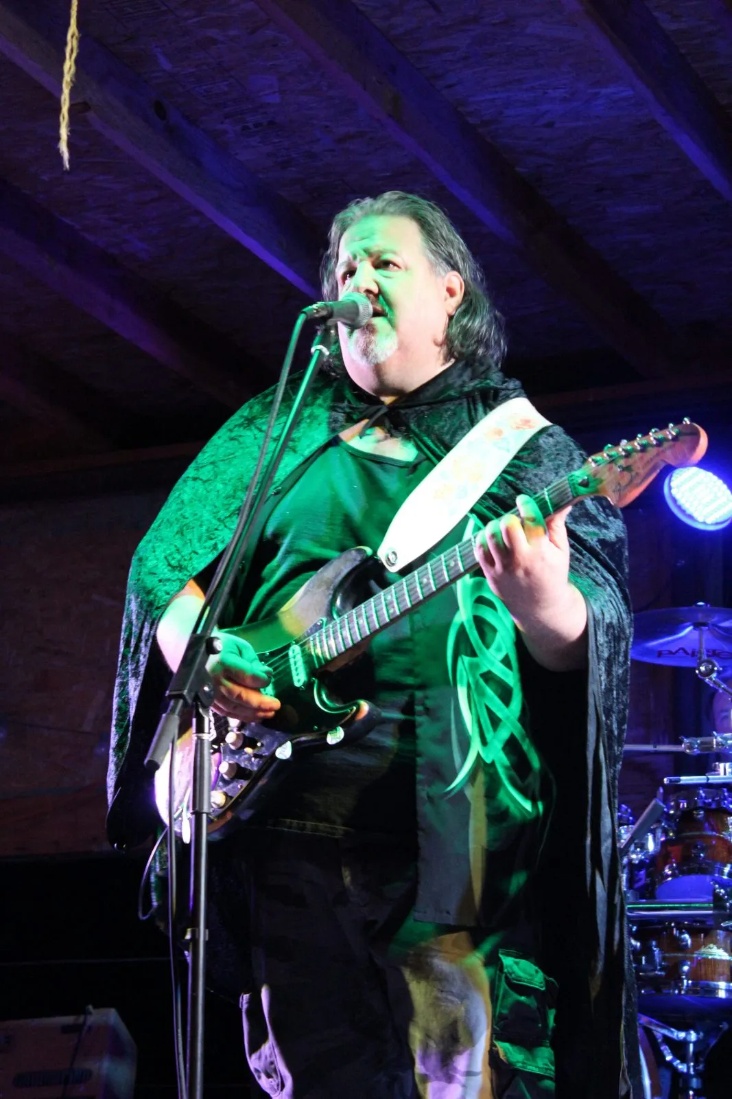 Jinx stage performance
